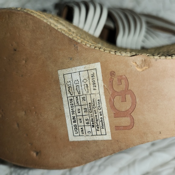 UGG Size 8 White Leather Tan Espadrille Wedge Platform Sandals - Picture 7 of 7